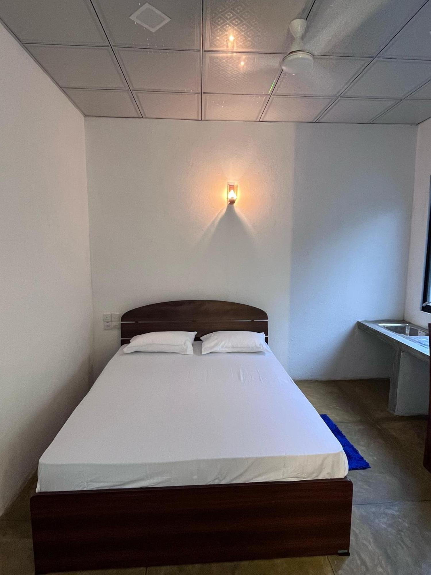 Unawatuna White Villa Dış mekan fotoğraf