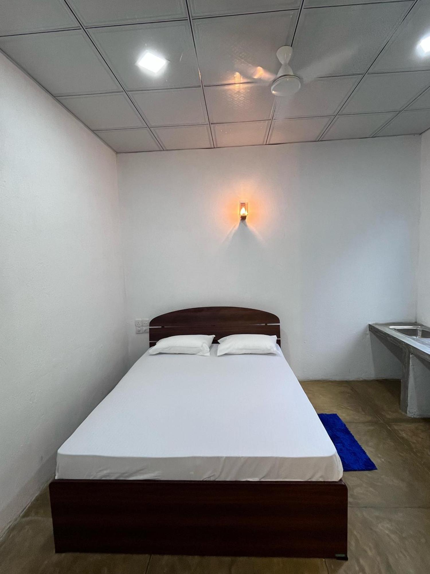 Unawatuna White Villa Dış mekan fotoğraf