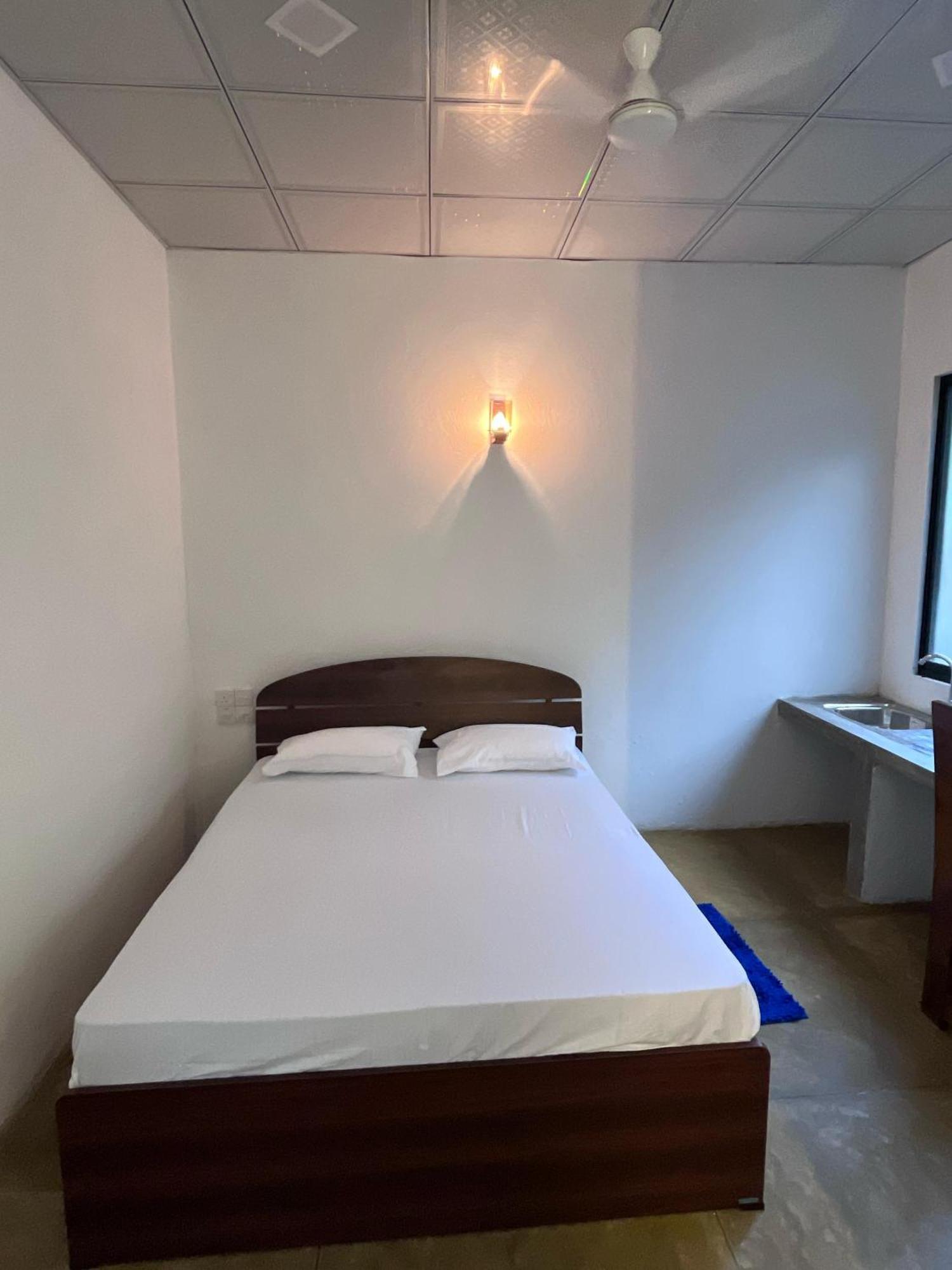 Unawatuna White Villa Dış mekan fotoğraf
